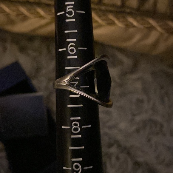 Swarovski silver toned black gem ring size 7 - Picture 8 of 13